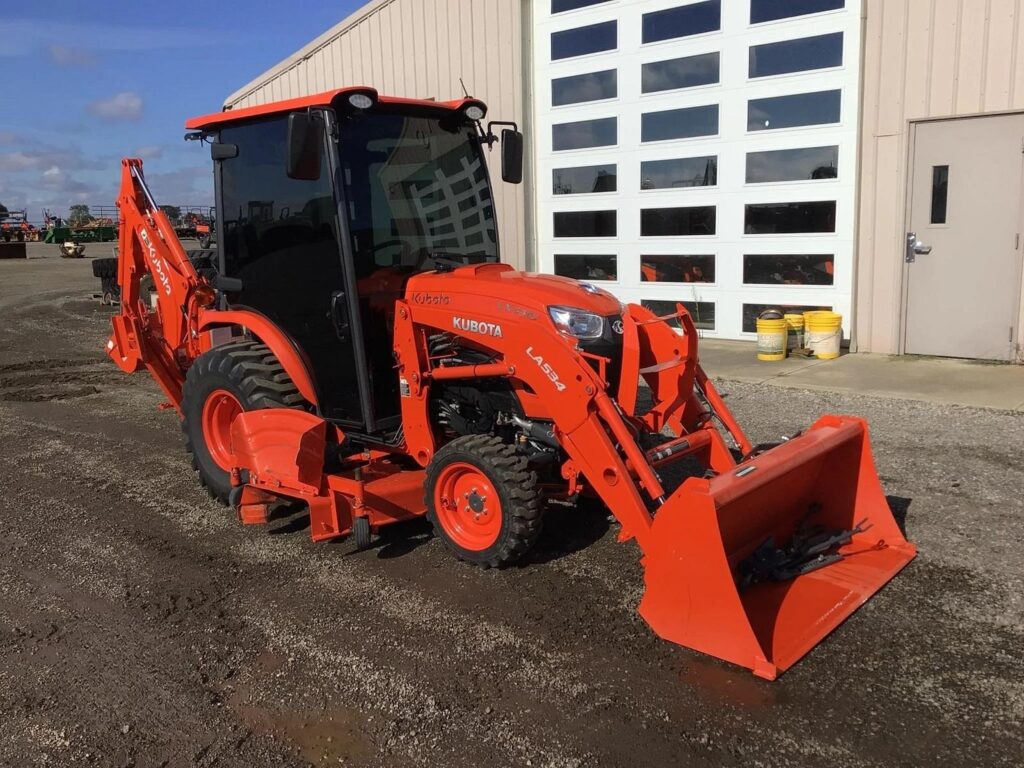 2021 KUBOTA LX3310