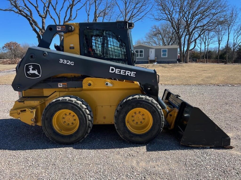 2022 JOHN DEERE 332G